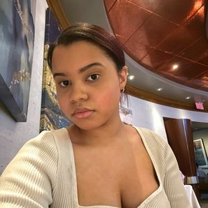 Meet your Posher, Ashlee